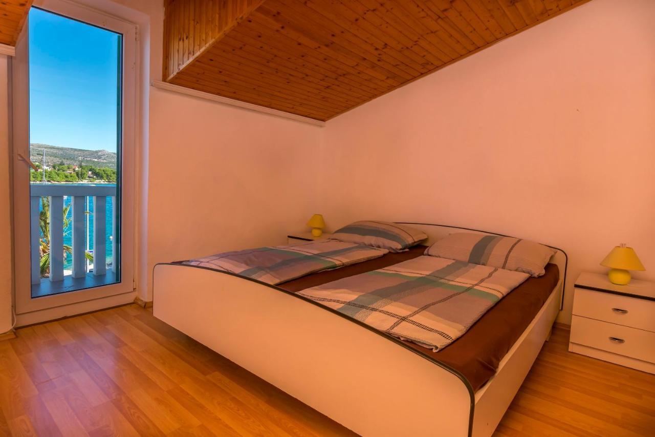Apartments Olivera ロゴズニッツァ エクステリア 写真