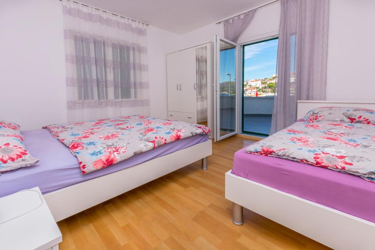 Apartments Olivera ロゴズニッツァ エクステリア 写真