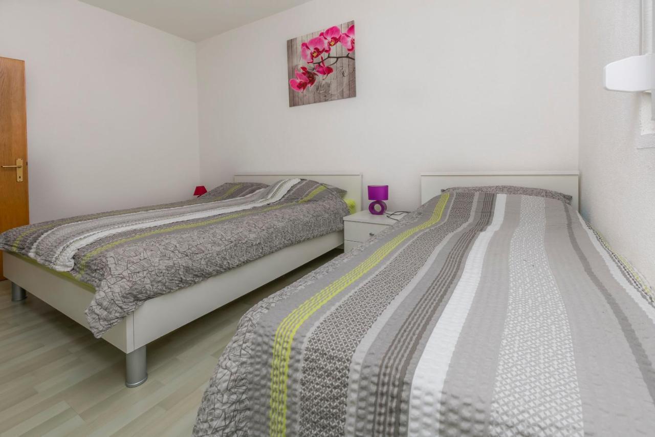 Apartments Olivera ロゴズニッツァ エクステリア 写真