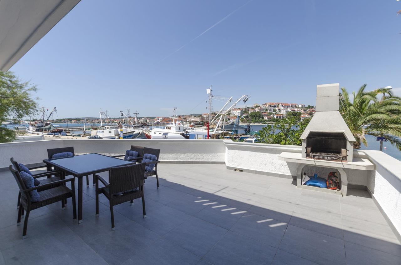 Apartments Olivera ロゴズニッツァ エクステリア 写真