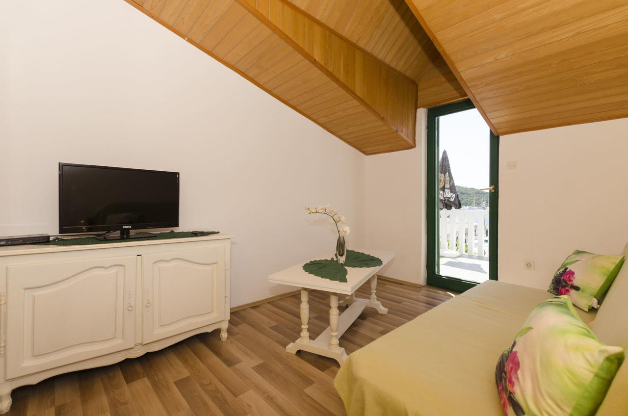 Apartments Olivera ロゴズニッツァ エクステリア 写真