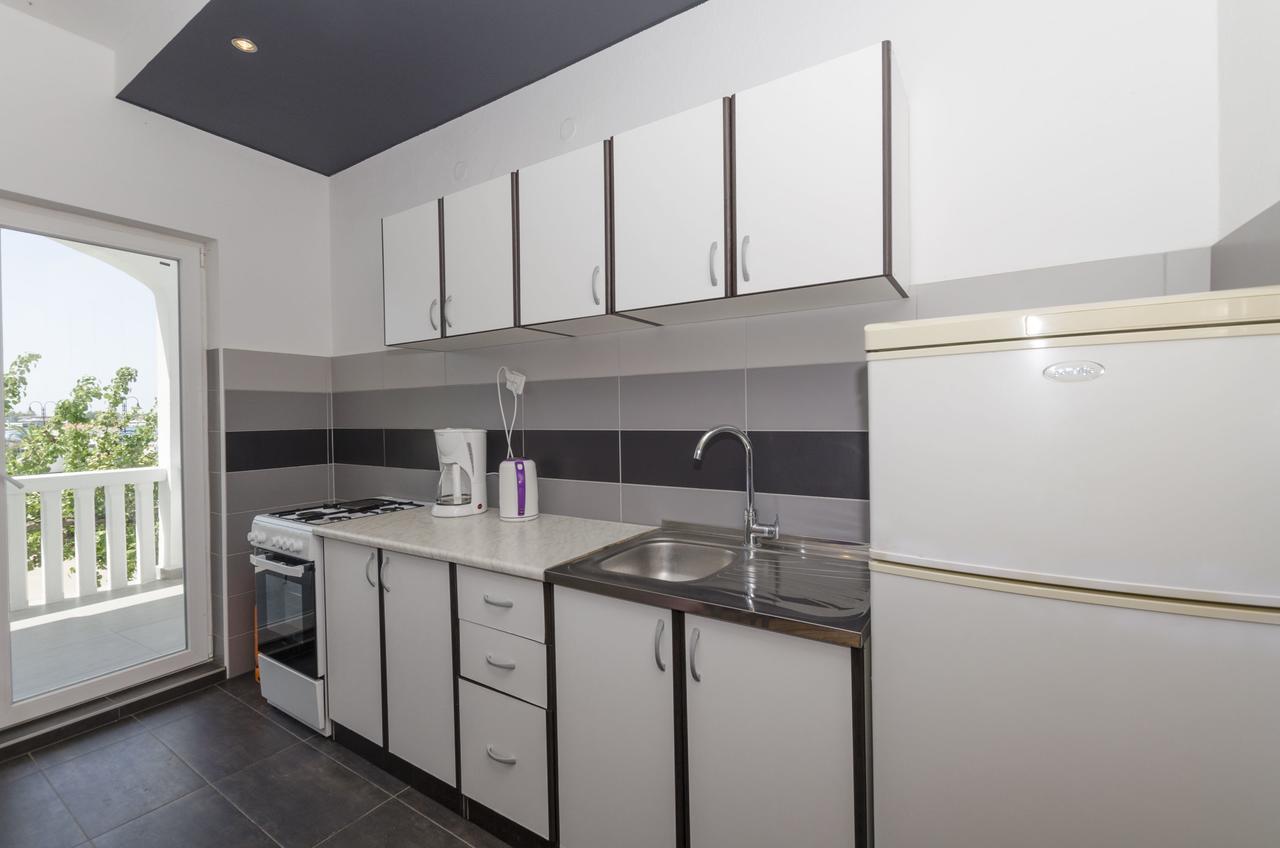 Apartments Olivera ロゴズニッツァ エクステリア 写真