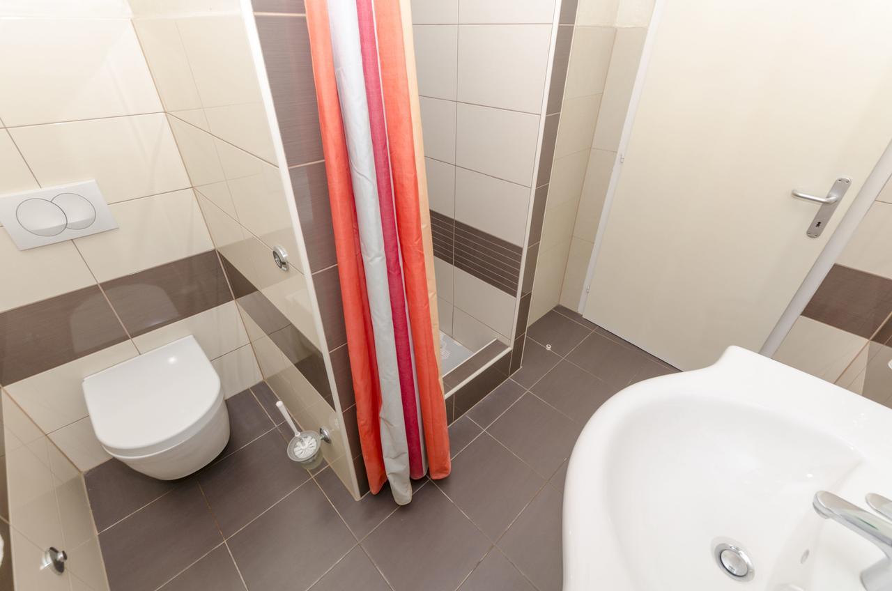 Apartments Olivera ロゴズニッツァ エクステリア 写真